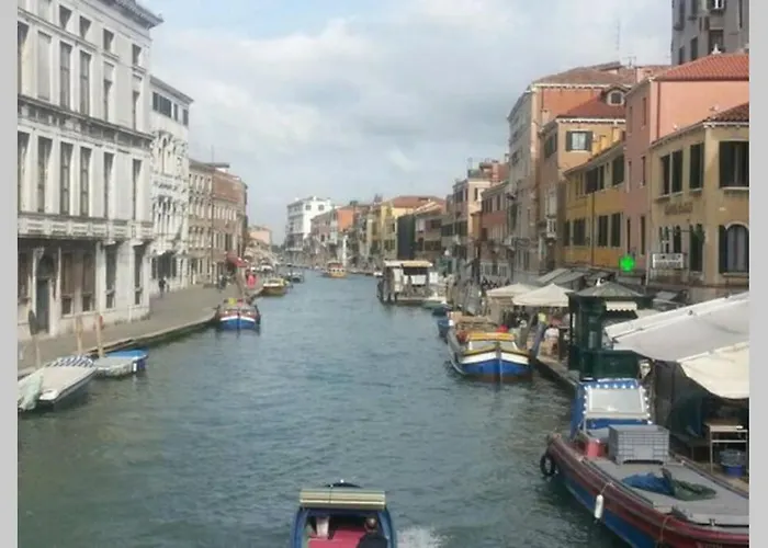 Guglie Apartman Velence